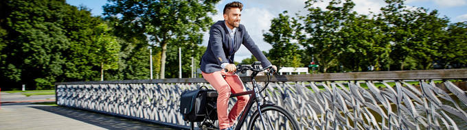 Vorm van het schip Notebook Levering KOGA Fietstassen